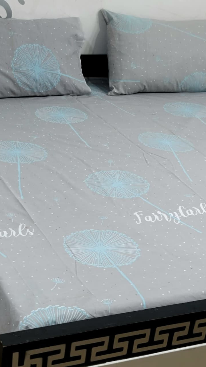 Pure cotton king size bedsheet set with pillow covers