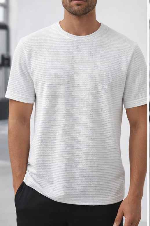 White knitted texture Line T-Shirt