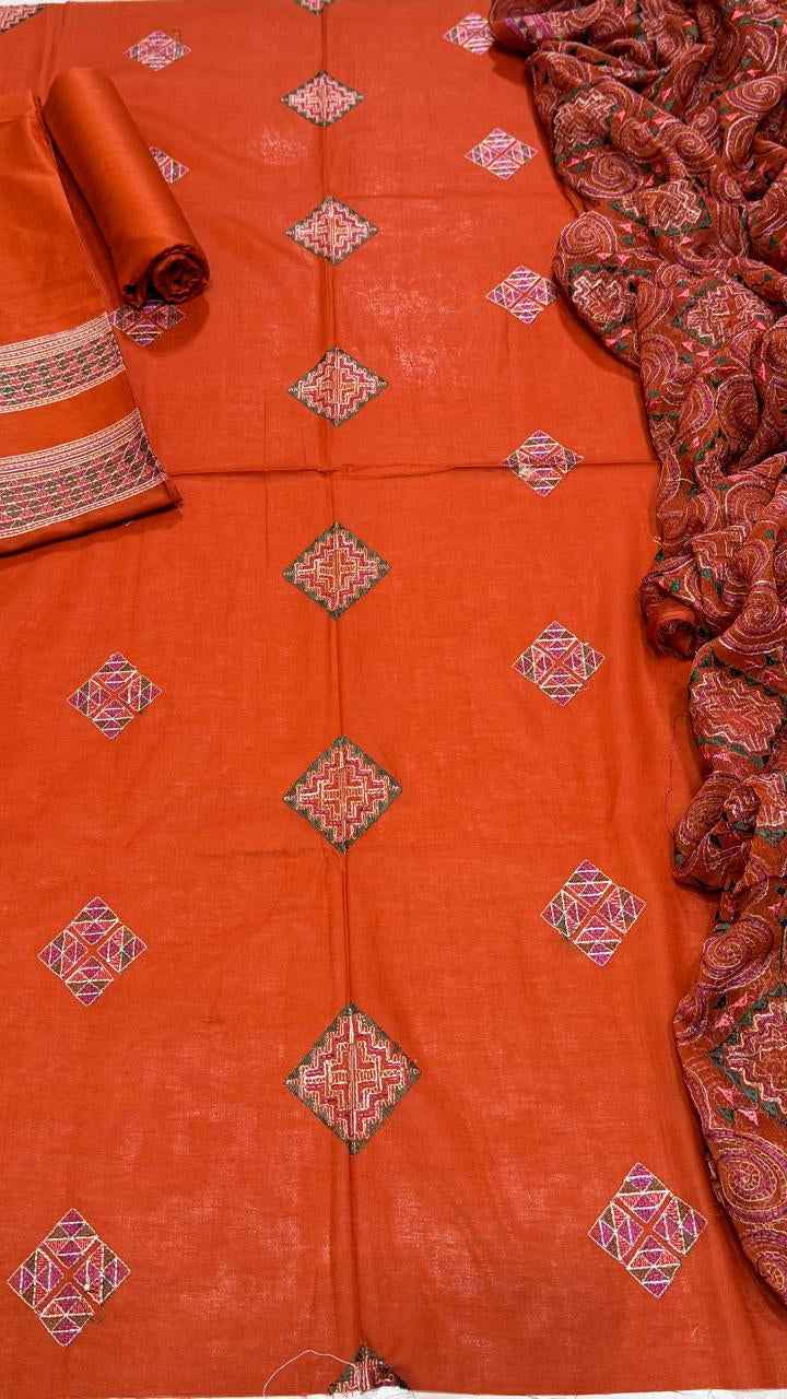 Bareeze D-1014 Premium Embroidered Lawn 3PC Suit with Crinkle Embroidered Dupatta – Unstitched