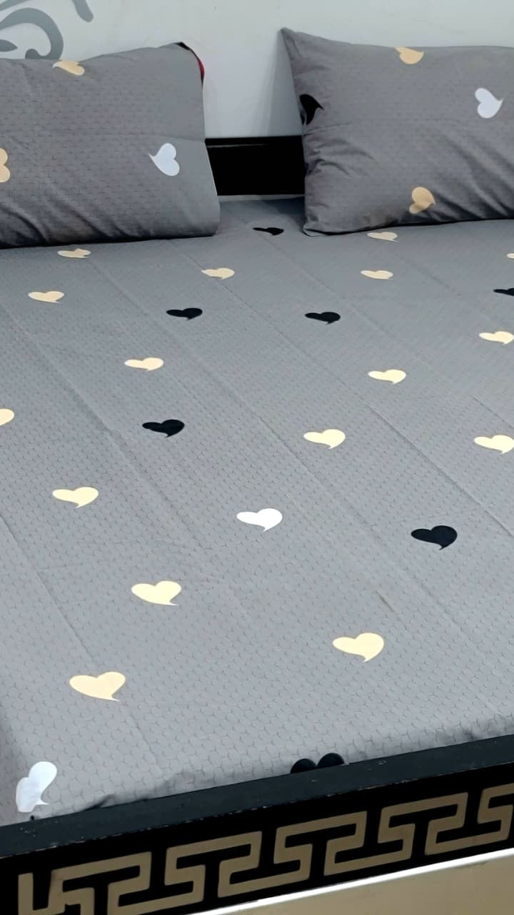 Soft breathable cotton bedsheet for home use